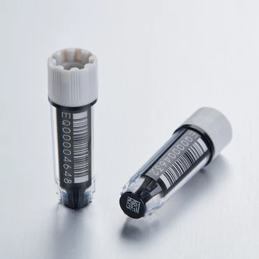 艾本德Eppendorf CryoStorage Vial, 0.5 mL, 不含 DNase、RNase、人類 DNA 和內(nèi)毒素；外螺紋，預(yù)先加蓋灰色管蓋，帶 2D SafeCode (DataMa